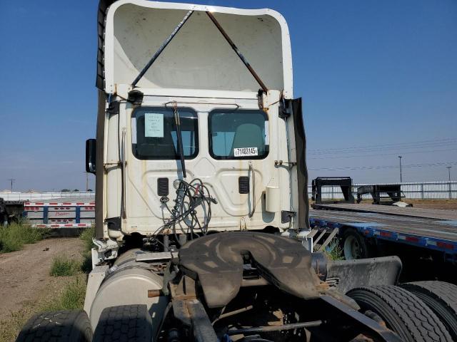 3AKBGADV4FSGU9419 - 2015 FREIGHTLINER CASCADIA WHITE photo 6