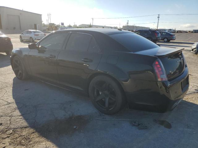 2C3CCAFJ4CH802145 - 2012 CHRYSLER 300 SRT-8 BLACK photo 2