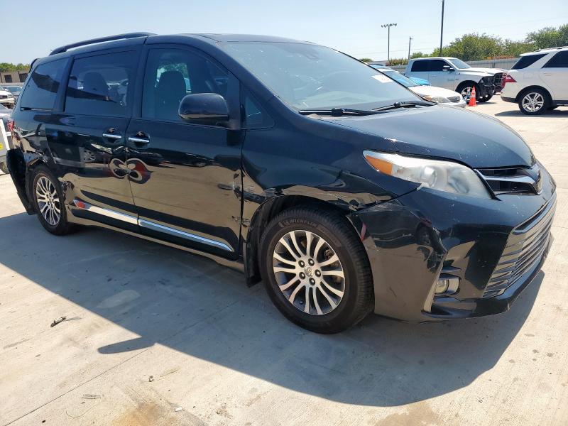 5TDYZ3DC0JS963610 - 2018 TOYOTA SIENNA XLE Schwarz Foto 4