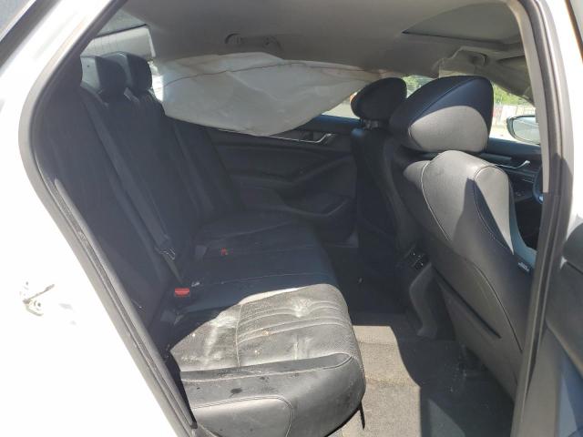 1HGCV1F52JA053321 - 2018 HONDA ACCORD EXL Beyaz fotoğraf 10