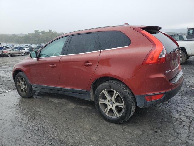 YV4902DZ3D2421357 - 2013 VOLVO XC60 T6 BURGUNDY photo 2