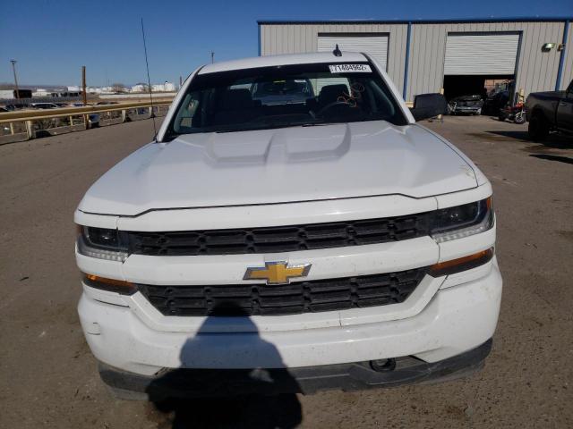 3GCUKPEC2JG548327 - 2018 CHEVROLET SILVERADO K1500 CUSTOM WHITE photo 5