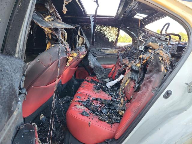 4T1B61HK2KU256621 - 2019 TOYOTA CAMRY XSE أبيض صورة 10