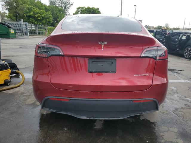 7SAYGDEE2RA256441 - 2024 TESLA MODEL Y Czerwony zdjęcie 6