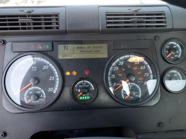 3AKBGADV5HSJD0472 - 2017 FREIGHTLINER CASCADIA 1 白色 照片 8