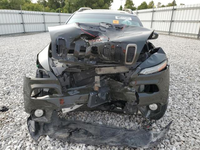 1C4PJMCB0HW564773 - 2017 JEEP CHEROKEE LATITUDE GREEN photo 5