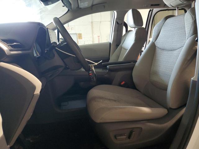 5TDKSKFC9PS074167 - 2023 TOYOTA SIENNA LE WHITE photo 7