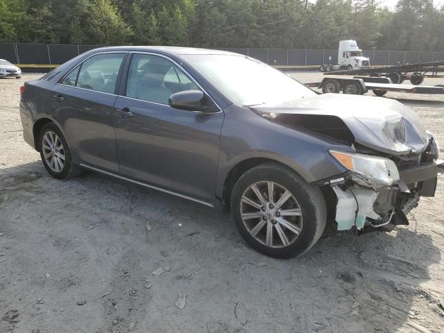 4T1BK1FK6DU022371 - 2013 TOYOTA CAMRY SE GRAY photo 4