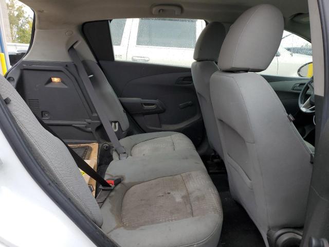 1G1JA6SH7F4189800 - 2015 CHEVROLET SONIC LS 白色 照片 10
