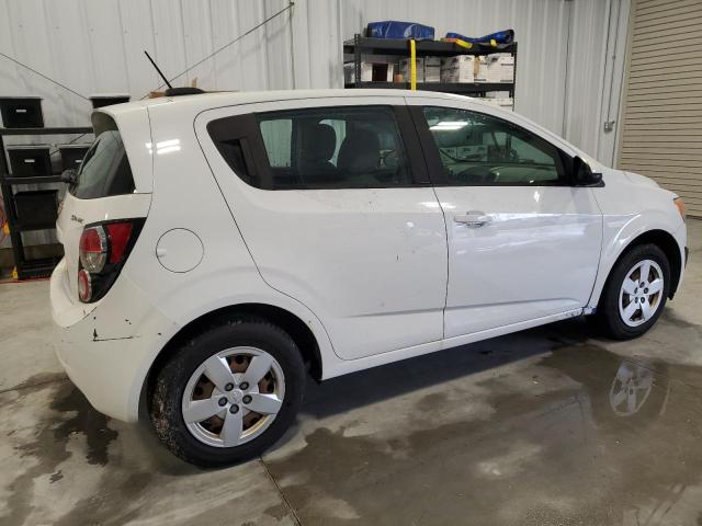 1G1JA6SH7F4189800 - 2015 CHEVROLET SONIC LS 白色 照片 3