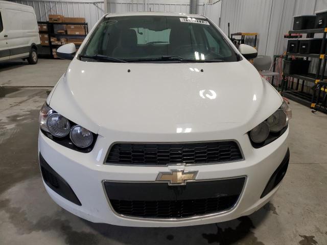 1G1JA6SH7F4189800 - 2015 CHEVROLET SONIC LS 白色 照片 5