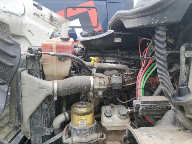 3AKBGADV5GSHB2539 - 2016 FREIGHTLINER CASCADIA 1 WHITE photo 7