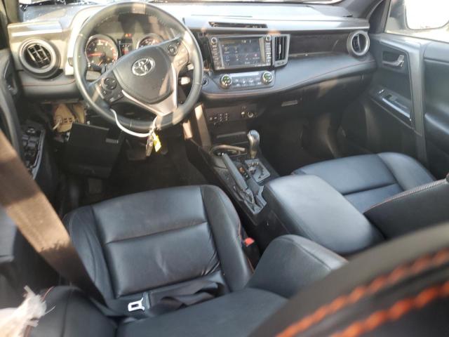 2T3JFREV0HW652295 - 2017 TOYOTA RAV4 SE შავი ფოტო 8
