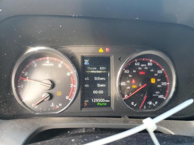 2T3JFREV0HW652295 - 2017 TOYOTA RAV4 SE შავი ფოტო 9