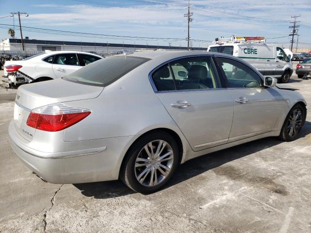 KMHGC4DF5BU125045 - 2011 HYUNDAI GENESIS 4.6L SILVER photo 3