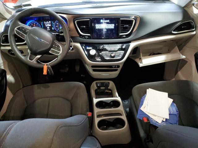 2C4RC1DG6HR676420 - 2017 CHRYSLER PACIFICA TOURING SILVER photo 8