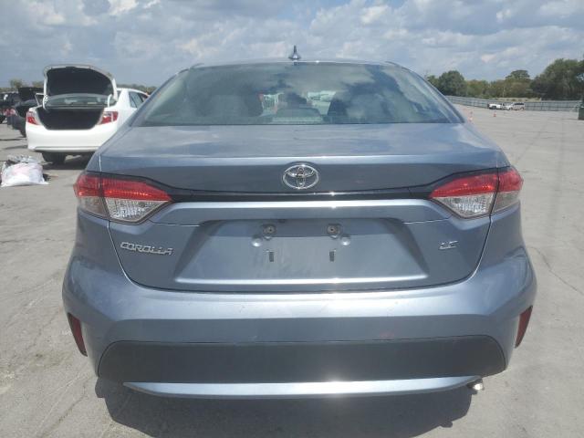 5YFEPMAE8MP183517 - 2021 TOYOTA COROLLA LE BLUE photo 6