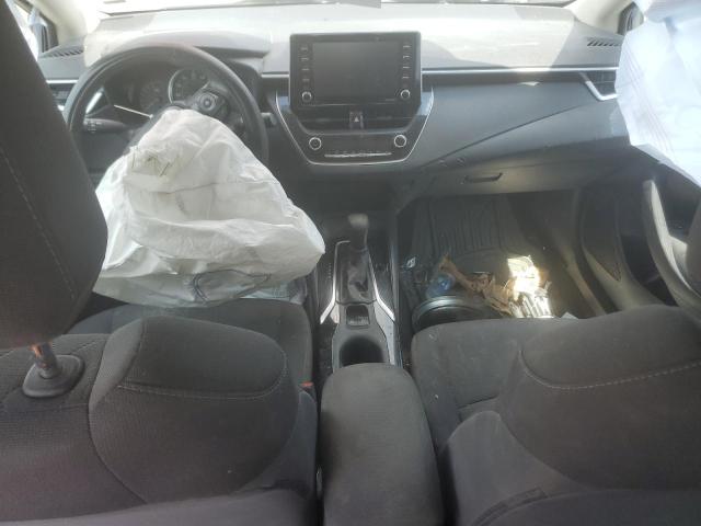 5YFEPMAE8MP183517 - 2021 TOYOTA COROLLA LE BLUE photo 8