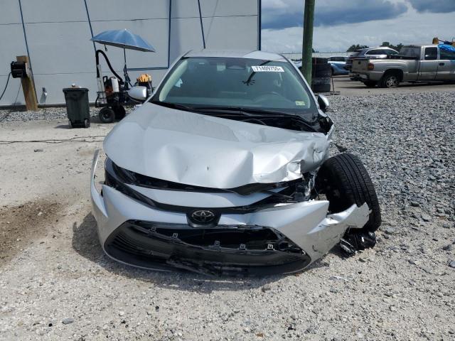 5YFB4MDE1RP224987 - 2024 TOYOTA COROLLA LE 银色 照片 5
