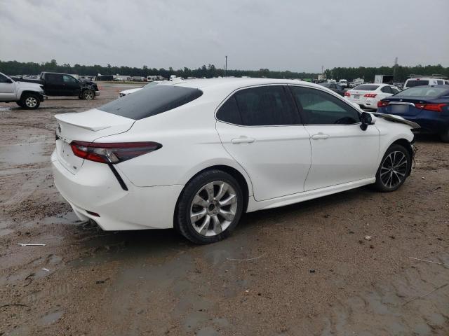 4T1G11AK9MU564418 - 2021 TOYOTA CAMRY SE WHITE photo 3