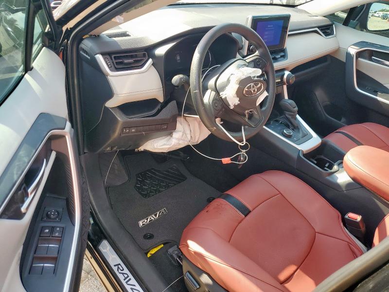 4T3RWRFV5SU177851 - 2025 TOYOTA RAV4 XLE შავი ფოტო 8