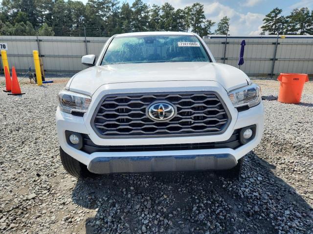 3TMCZ5AN8MM437287 - 2021 TOYOTA TACOMA DOUBLE CAB WHITE photo 5