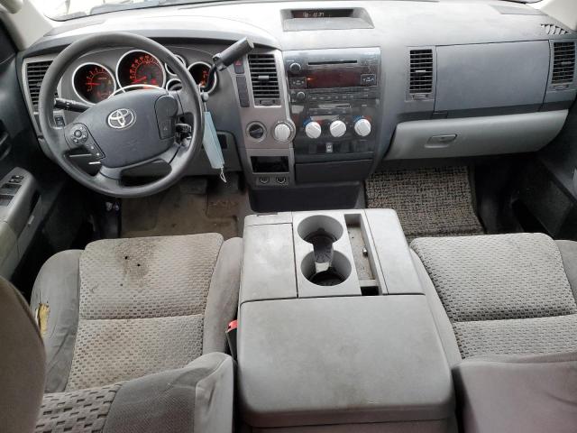 5TFUY5F16BX197788 - 2011 TOYOTA TUNDRA DOUBLE CAB SR5 GRAY photo 8