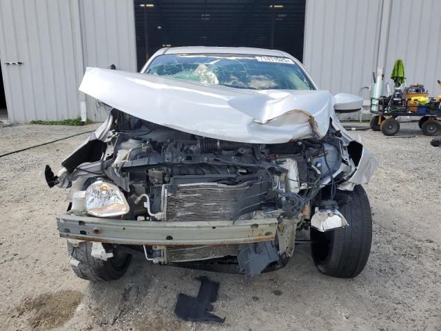 3N1CN7AP0KL829128 - 2019 NISSAN VERSA S Արծաթագույն լուսանկար 5