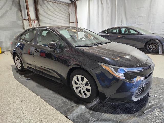 5YFB4MDE9PP043925 - 2023 TOYOTA COROLLA LE Schwarz Foto 4