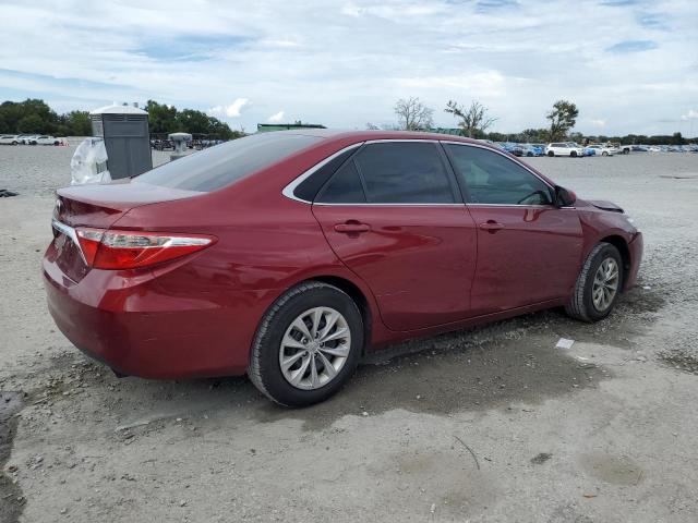 4T1BF1FK8FU977308 - 2015 TOYOTA CAMRY LE MAROON photo 3