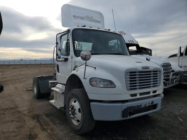 2015 FREIGHTLINER M2 106 MEDIUM DUTY, null