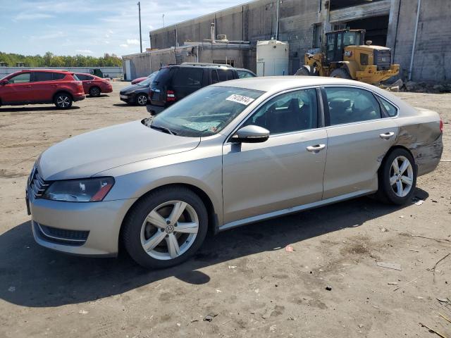 2012 VOLKSWAGEN PASSAT SE, 