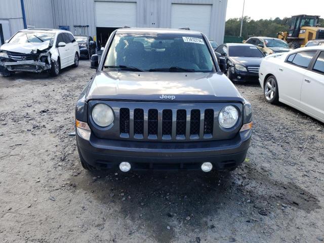 1C4NJPFA7FD428628 - 2015 JEEP PATRIOT LATITUDE CHARCOAL photo 5