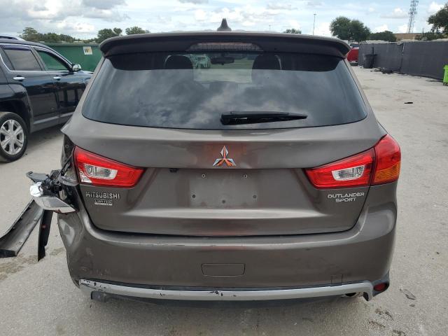 JA4AP3AU3HZ044711 - 2017 MITSUBISHI OUTLANDER ES Gri fotoğraf 6