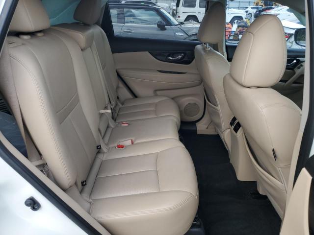 JN8AT2MTXJW469126 - 2018 NISSAN ROGUE S WHITE photo 11