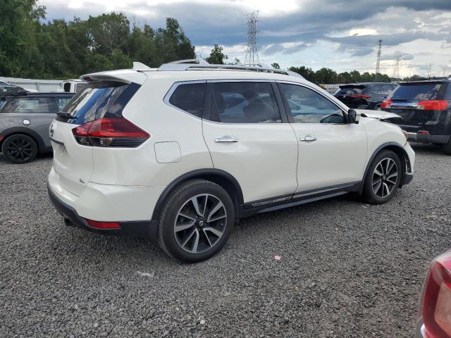 JN8AT2MTXJW469126 - 2018 NISSAN ROGUE S WHITE photo 3