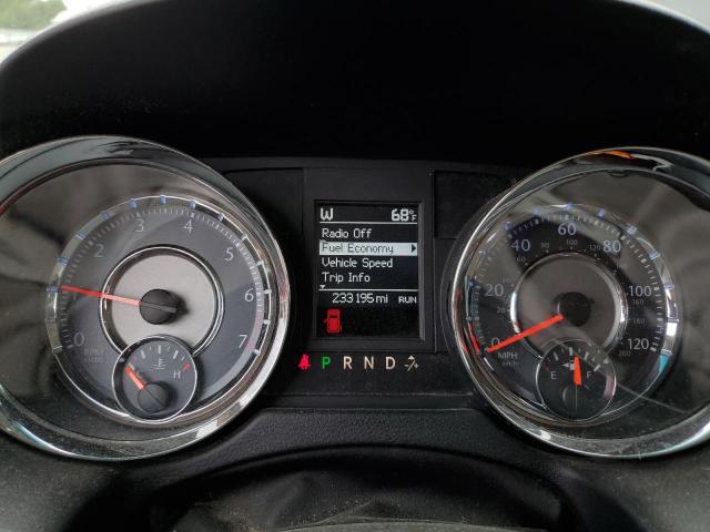 2C4RC1BG8FR755202 - 2015 CHRYSLER TOWN & COU TOURING GRAY photo 9