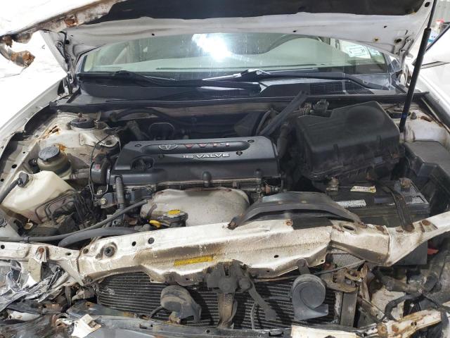 JTDBE32K740283545 - 2004 TOYOTA CAMRY LE WHITE photo 11