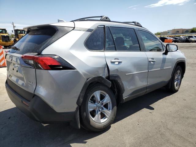 2T3P1RFV4SW574327 - 2025 TOYOTA RAV4 XLE SILVER photo 3