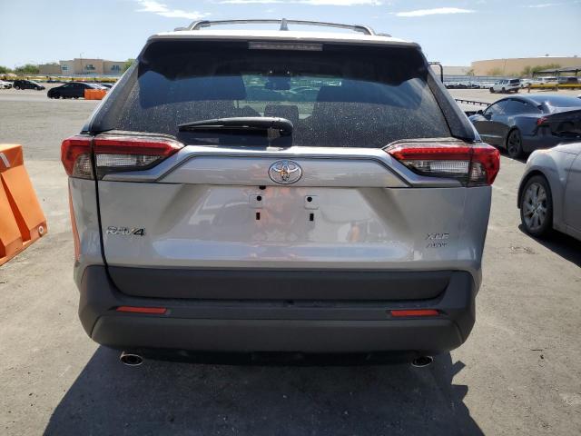 2T3P1RFV4SW574327 - 2025 TOYOTA RAV4 XLE SILVER photo 6