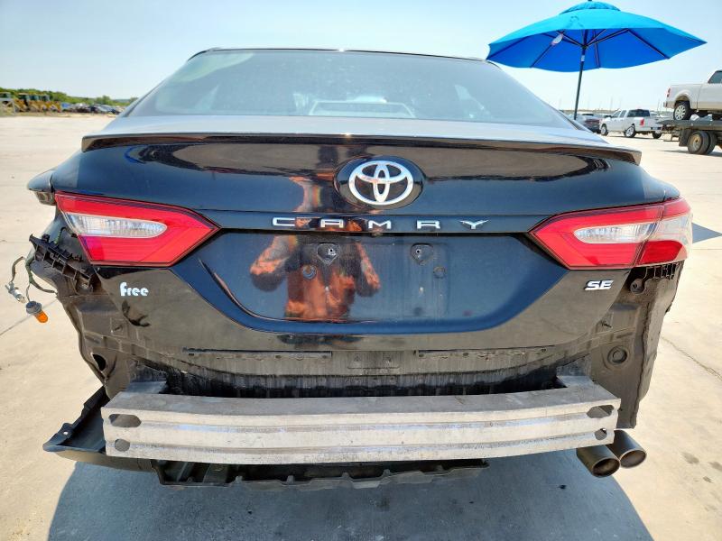 4T1B11HKXJU593311 - 2018 TOYOTA CAMRY L შავი ფოტო 6