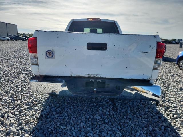 5TFRU5F14BX025308 - 2011 TOYOTA TUNDRA DOUBLE CAB SR5 WHITE photo 6