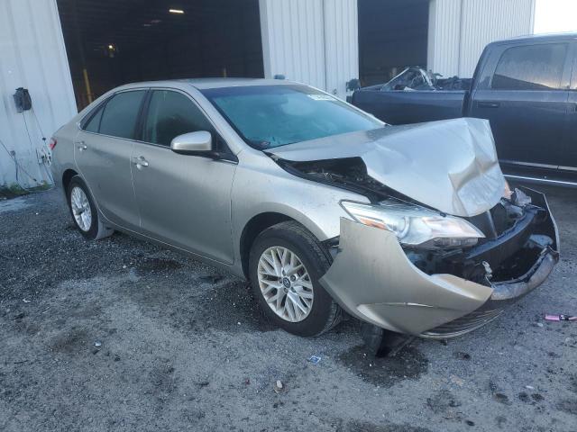 4T1BF1FKXGU207256 - 2016 TOYOTA CAMRY LE GRAY photo 4