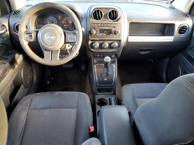 1C4NJCBA0GD665011 - 2016 JEEP COMPASS SPORT Silber Foto 8