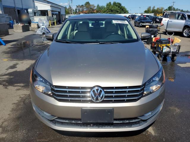 1VWAT7A37FC076641 - 2015 VOLKSWAGEN PASSAT S თაფლისფერი ფოტო 5