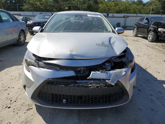 5YFEPRAE8LP104889 - 2020 TOYOTA COROLLA LE ვერცხლისფერი ფოტო 5