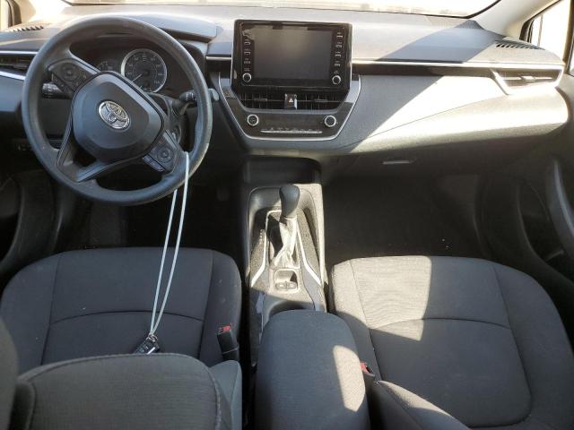 5YFEPRAE8LP104889 - 2020 TOYOTA COROLLA LE ვერცხლისფერი ფოტო 8