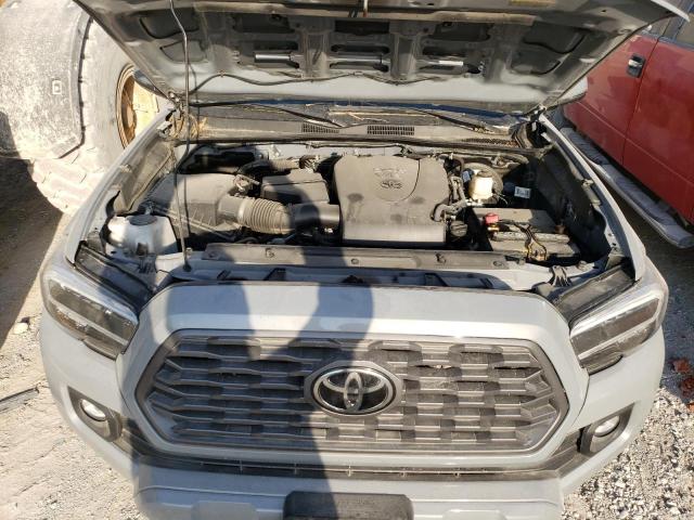 3TMCZ5AN7LM366808 - 2020 TOYOTA TACOMA DOUBLE CAB GRAY photo 11