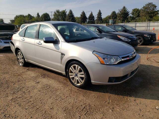 1FAHP35N18W174095 - 2008 FORD FOCUS SE SILVER photo 4