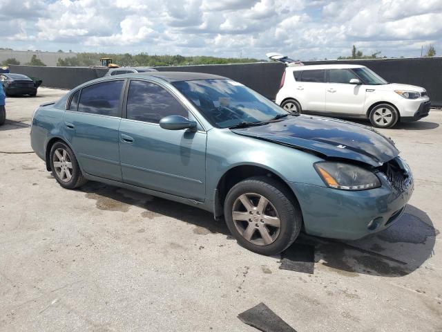 1N4AL11D72C153260 - 2002 NISSAN ALTIMA BASE GREEN photo 4